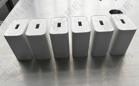 專業(yè)的充電器頭多面貼膜機廠家！